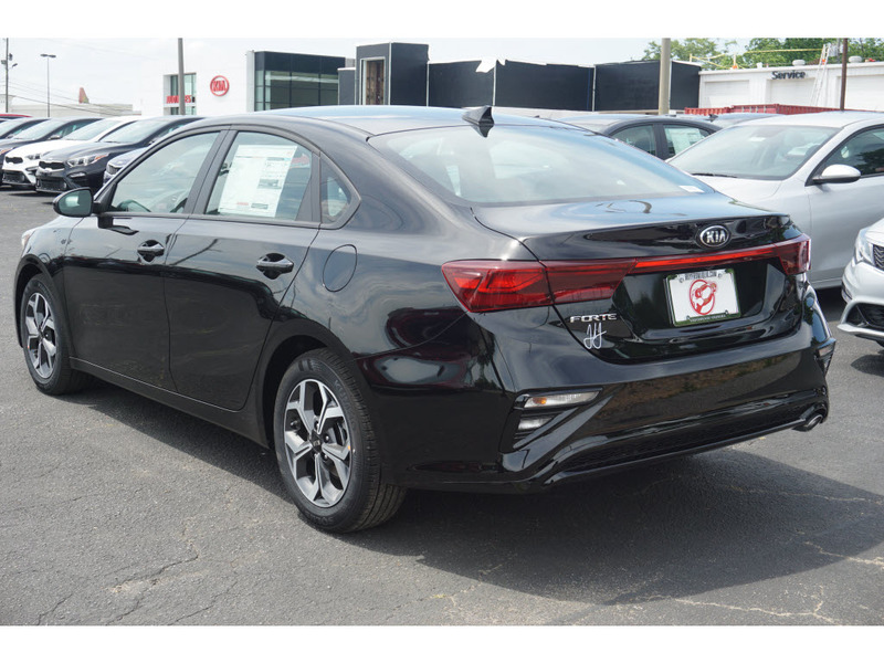 New 2019 Kia Forte LX 4 Dr Sedan in #K5489 | Julio Jones Auto Group